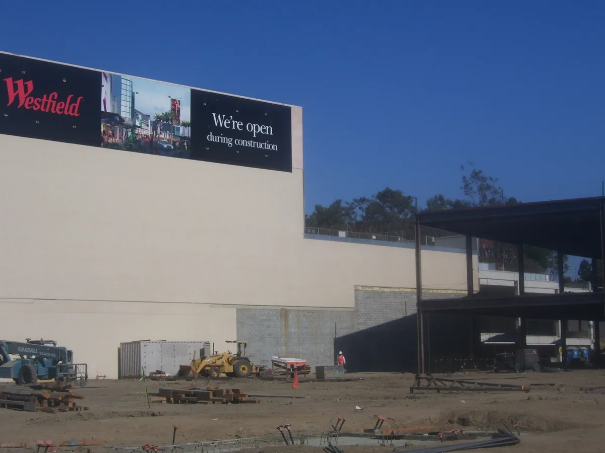 Fox Hills Mall 5